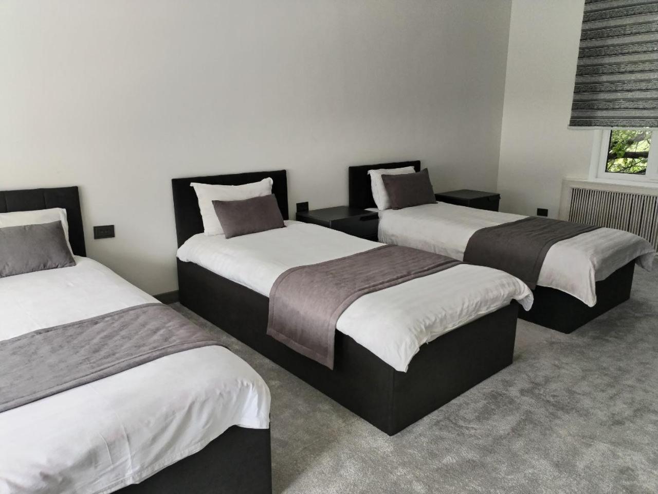 Guest House "Rohat Lux" Samarkand Esterno foto